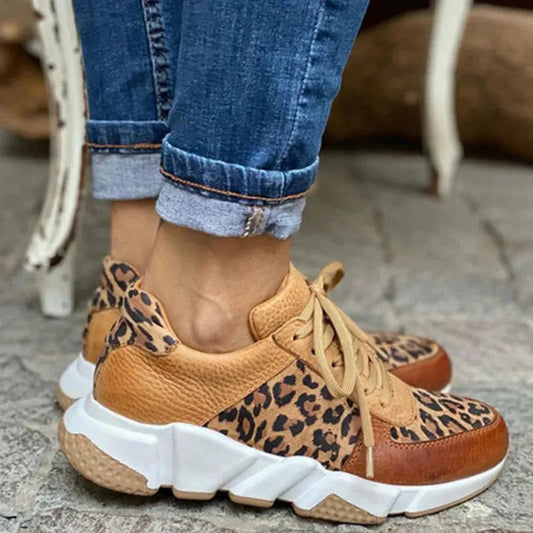 Freya - Sneakers med leopardprint og blød, tyk sål