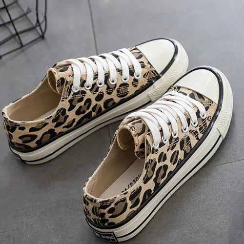 Seraphina - Moderne flade sneakers med leopardprint og