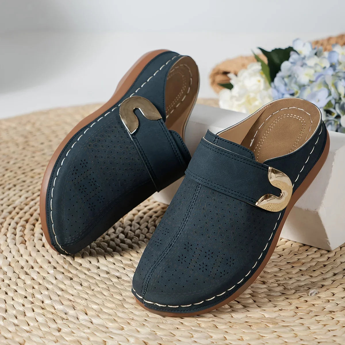 Cleo - Dame slip-on træsko med afrundet tå