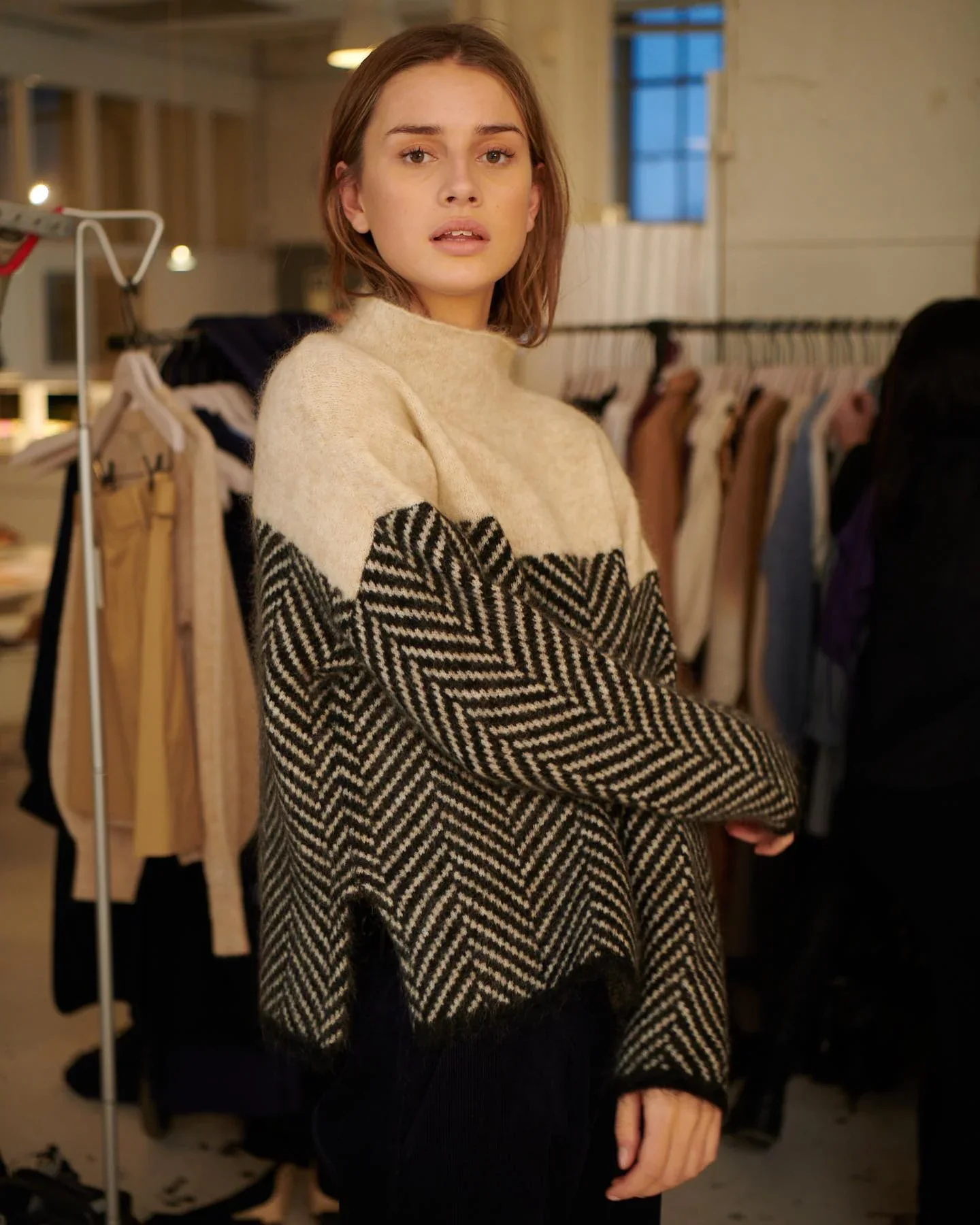 Alberte | Elegant rullekravepullover i blødt og varmt materiale