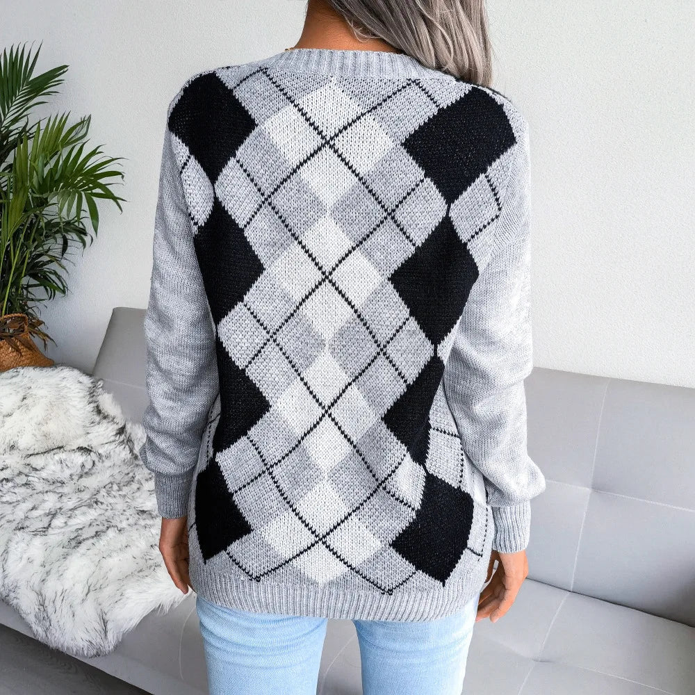 Argyle V-hals sweater med tidløs stil