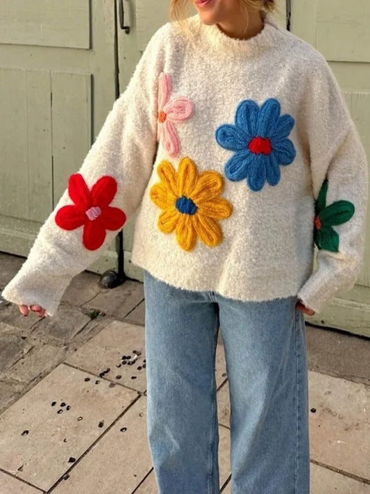 Blomsterstrikket sweater i blødt stof