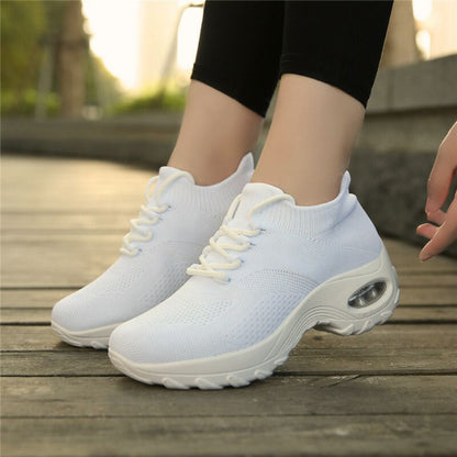 Alina - Sneakers - Justerbar rem og skridsikker sål for stabilitet og komfort