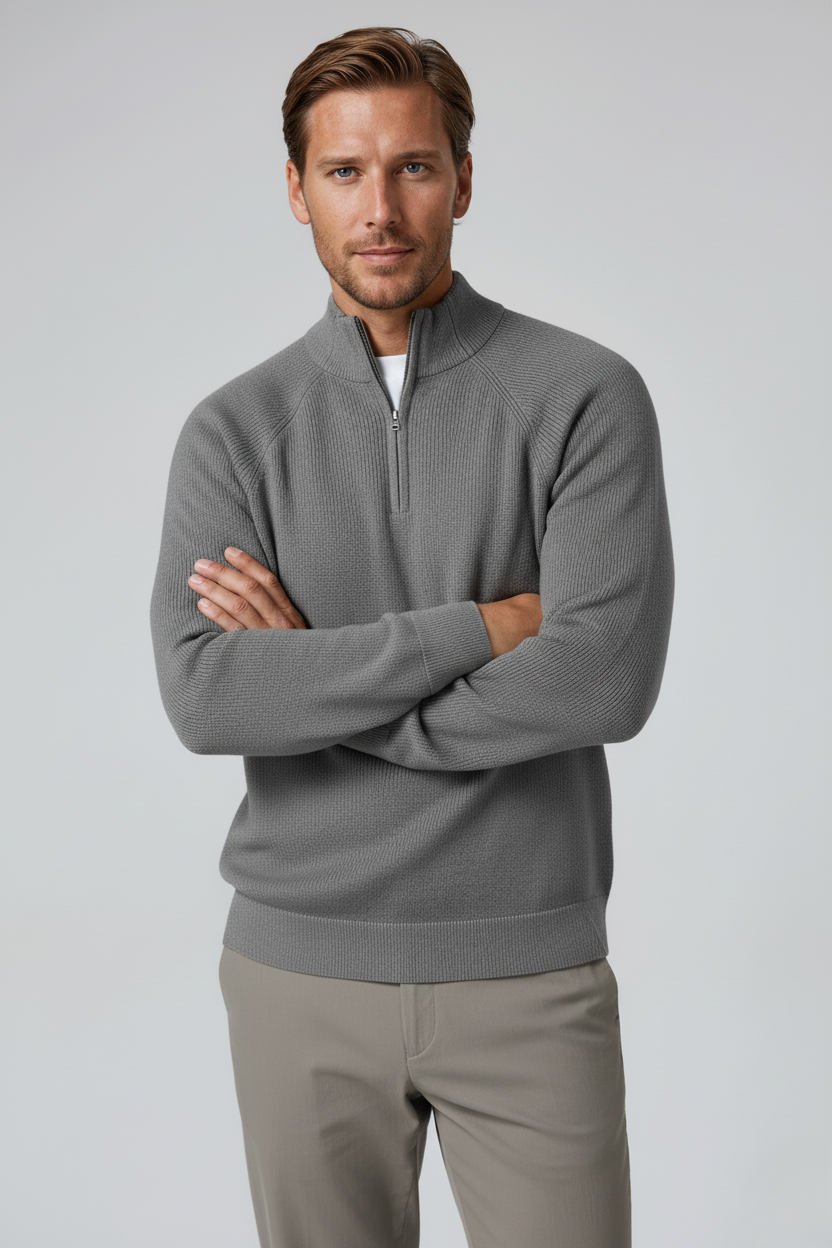 Stilfuld Half-Zip Striktrøje Med Ståkrave