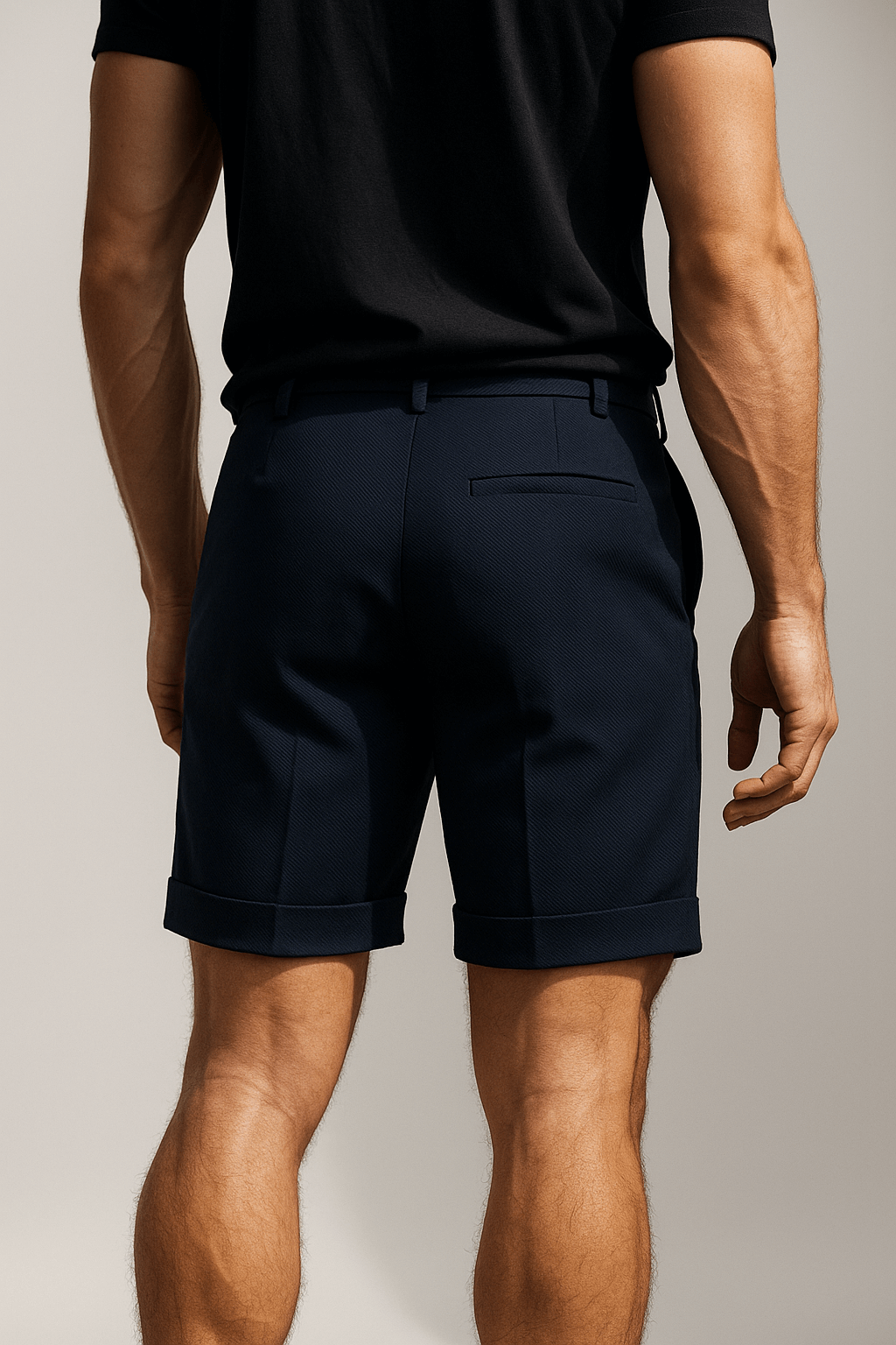 Stilfulde Marineblå Herreshorts Med Læg
