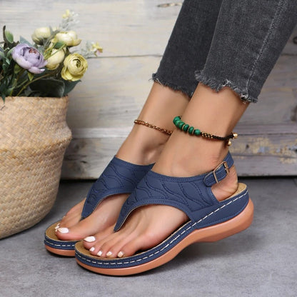 Maya - Sandaler i string-stil med elegant overdel og