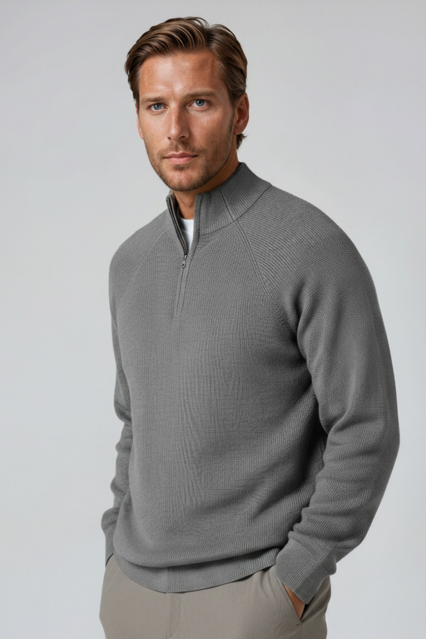 Stilfuld Half-Zip Striktrøje Med Ståkrave