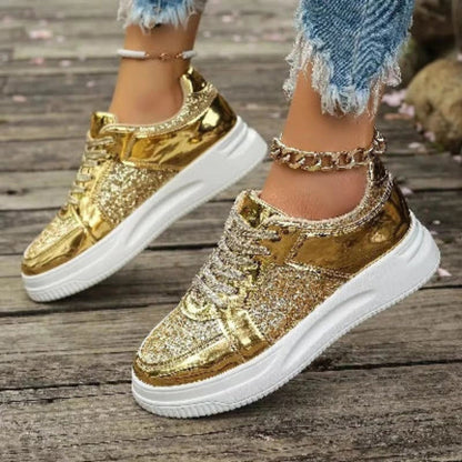 Nova - Glitrende sneakers med chunky sål og polstret