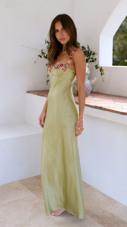 Blomstret Sommer Maxi Kjole Med Smalle Stropper