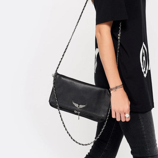 Aliya – Skuldertaske med vingeemblem & sikker flap/lynlås