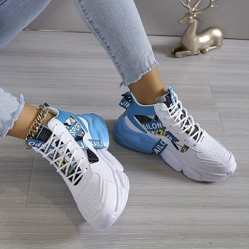 Dagmar - Alsidige ankelhøje sneakers med flad tå og