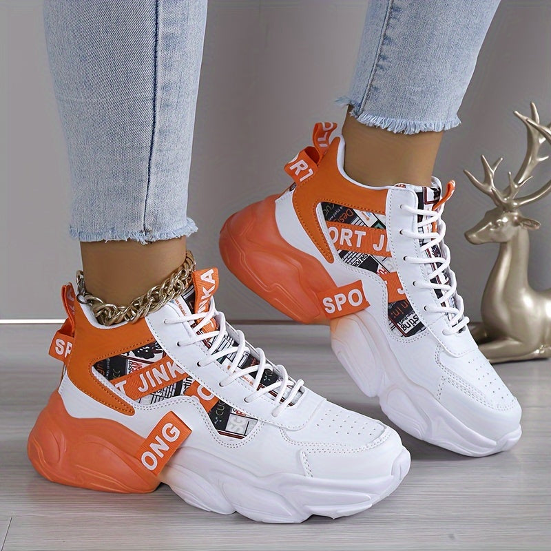 Dagmar - Alsidige ankelhøje sneakers med flad tå og
