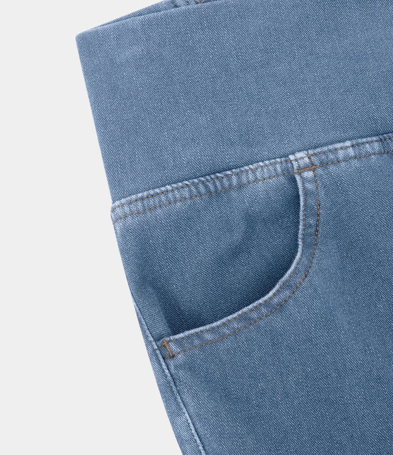 CurveChic - Jeans med høj talje i stretchdenim
