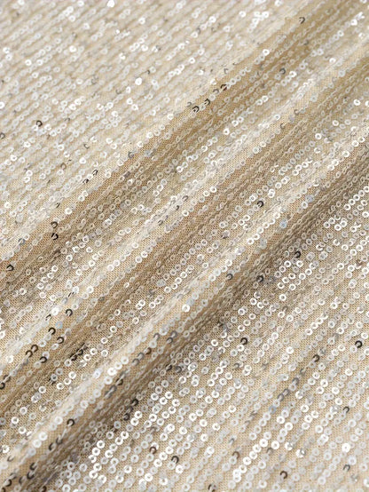 Alana - Glitrende off-shoulder kjole med sequin-detaljer