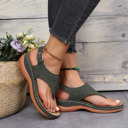 Maya - Sandaler i string-stil med elegant overdel og
