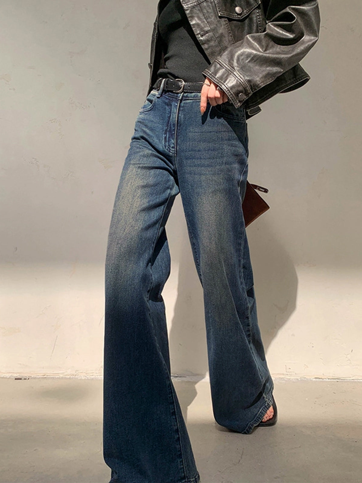 Dame Højtaljede Jeans med Brede og Udsvingede Ben
