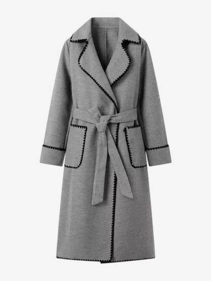Caroline | Elegant trenchcoat med bælte i taljen og sidelommer