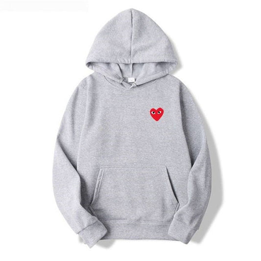 Cecilie | Afslappet hoodie med hjerteprint, kapuchon og kængurulomme