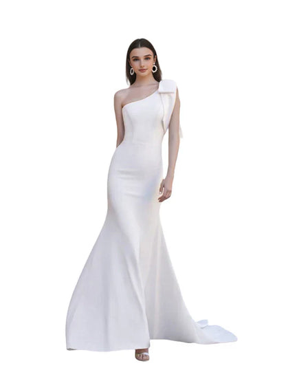 Dame Elegant Moderne Enskulder Figurformet Brudekjole