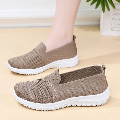 Mia fleksible sneakers