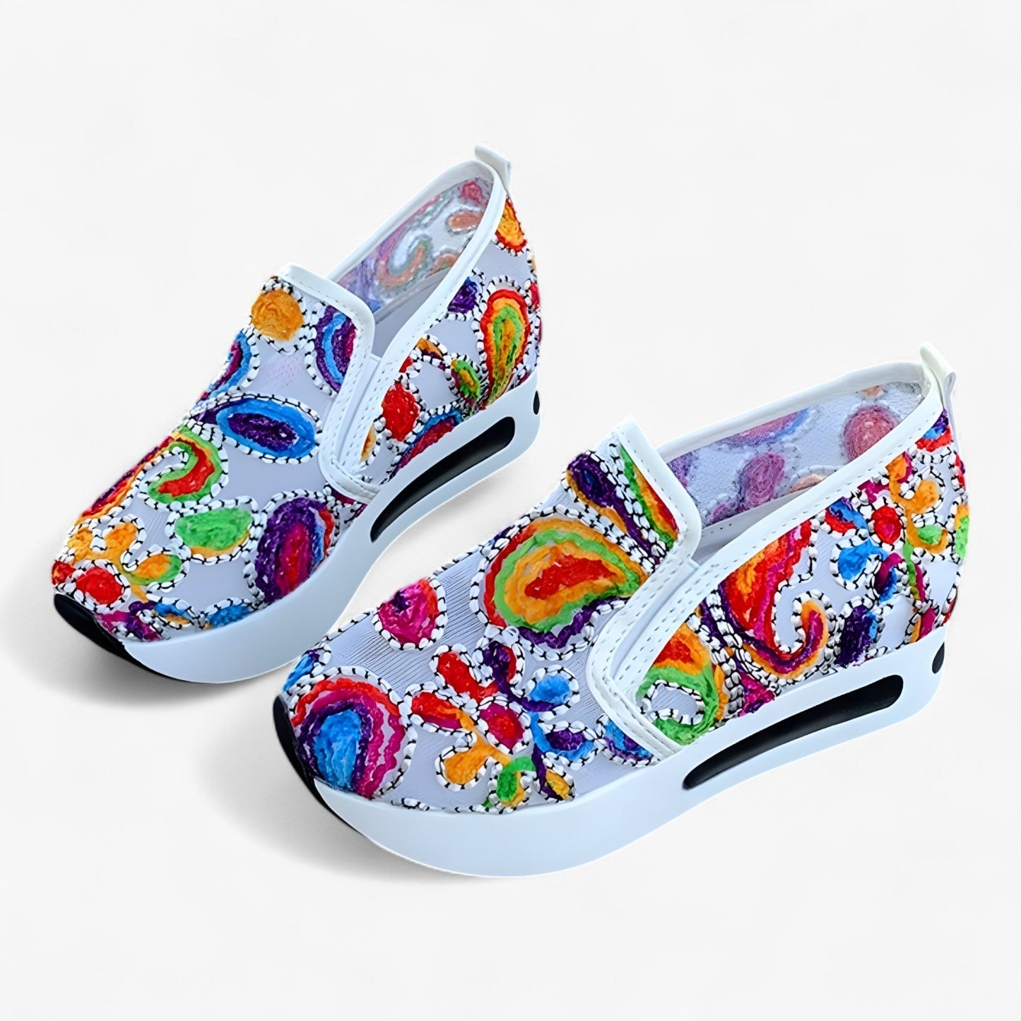 Amanda - Slip-on sneakers med kileformet sål &
