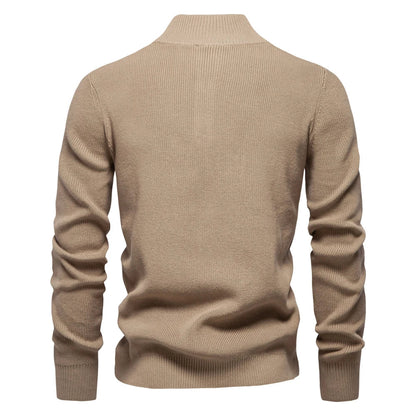 Stilfuld Herrepullover Med Eksklusivt Knapdesign