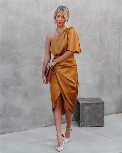 Dame Elegant Enskulder Draperet Satin Midikjole