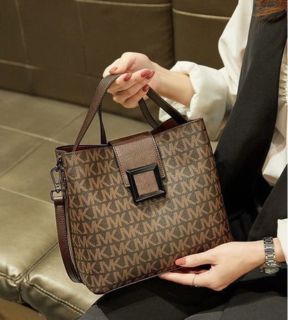 EleganceElite - Opulent skuldertaske til kvinder i