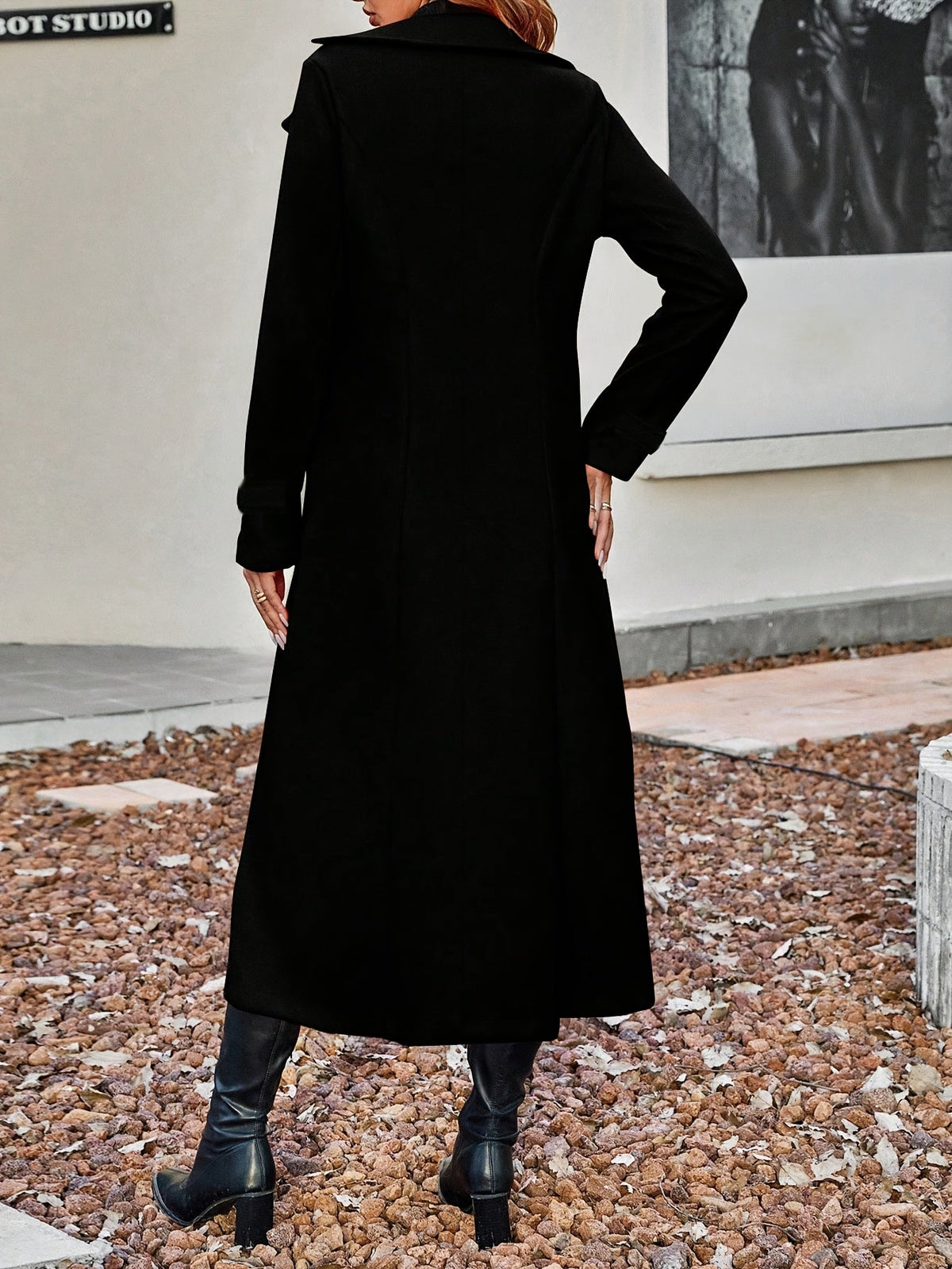 Nova | Trenchcoat med Dobbelt Knaplukning og Lang Elegant Pasform