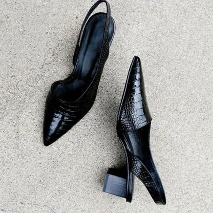 Pumps med Blokhæl og Spids Tå
