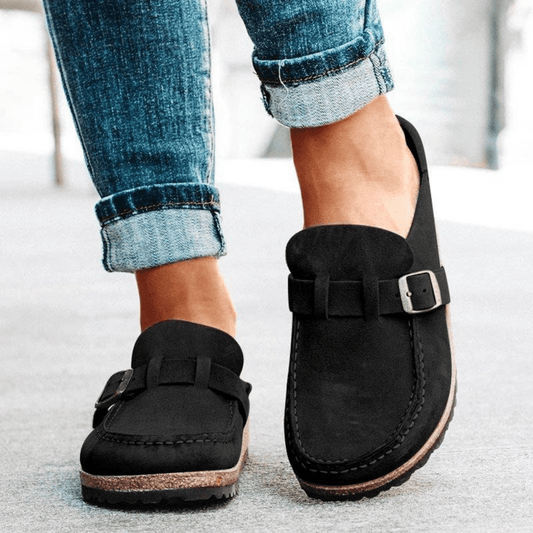 Yelissa - Slip-on sko til dame med spænde detalje