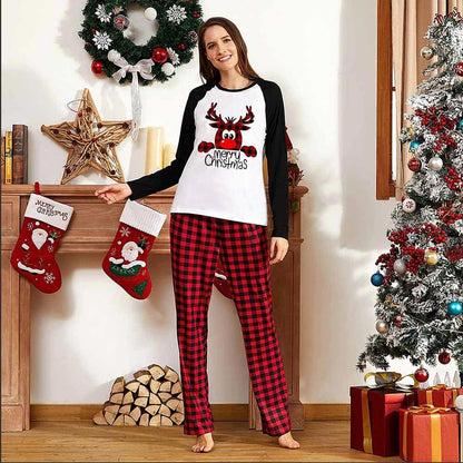 Nisse | Julepyjamas med rensdyrtop og ternede bukser