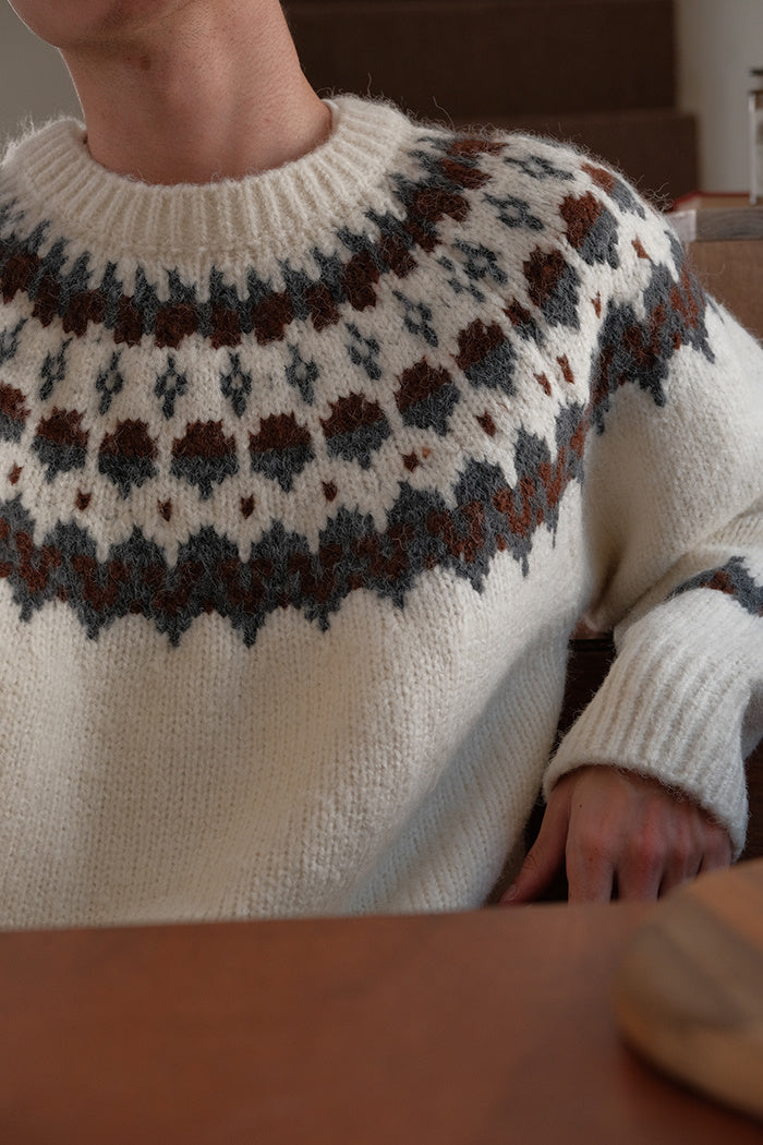 Lina - Fair Isle-sweater med smal pasform og ribbede