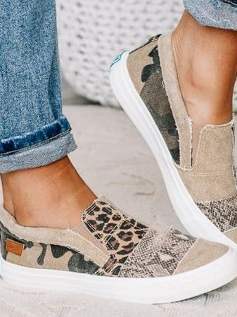 Olivia - Slip-on sneakers med leopardprint og farveblok