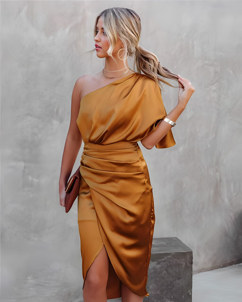 Dame Elegant Enskulder Draperet Satin Midikjole