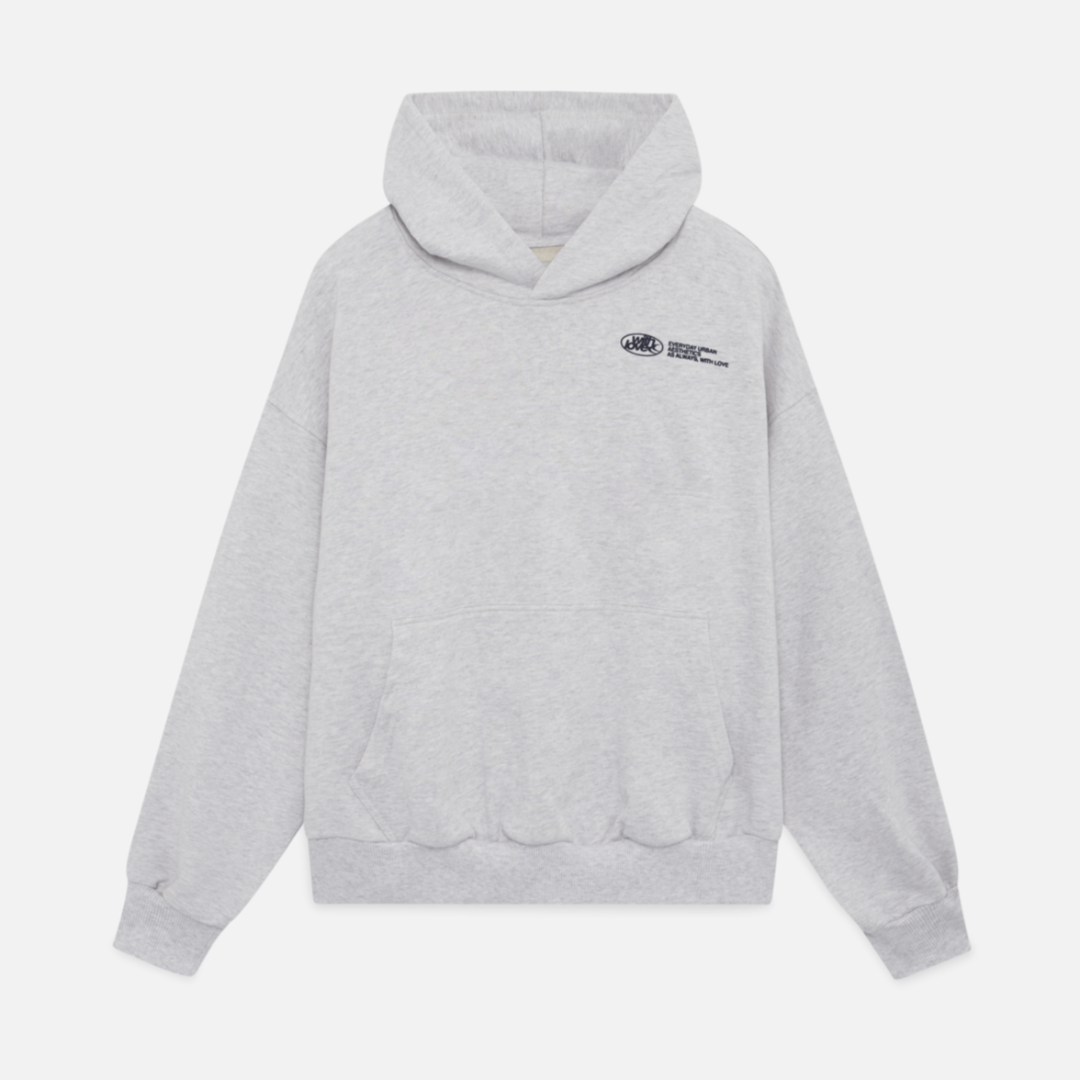 Liv | Oversized hoodie med kapuchon, snoretræk og kængurulommer