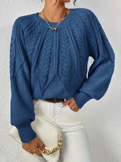 Caroline | Blød Kabelstrikket Sweater Med Lange Ærmer Til Efterår