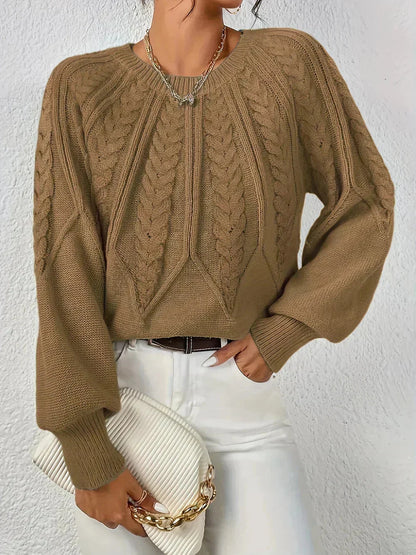 Caroline | Blød Kabelstrikket Sweater Med Lange Ærmer Til Efterår