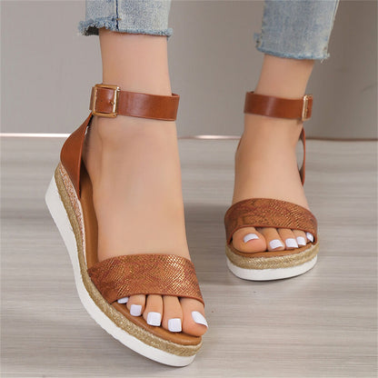 Sophia - Sandaler med justerbar ankelrem og slangeprint