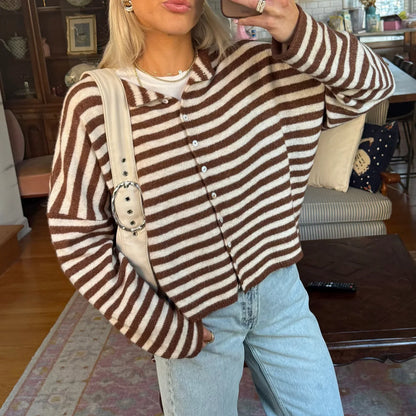 Dame Stribet Cardigan Sweater Med Knaplukning Foran