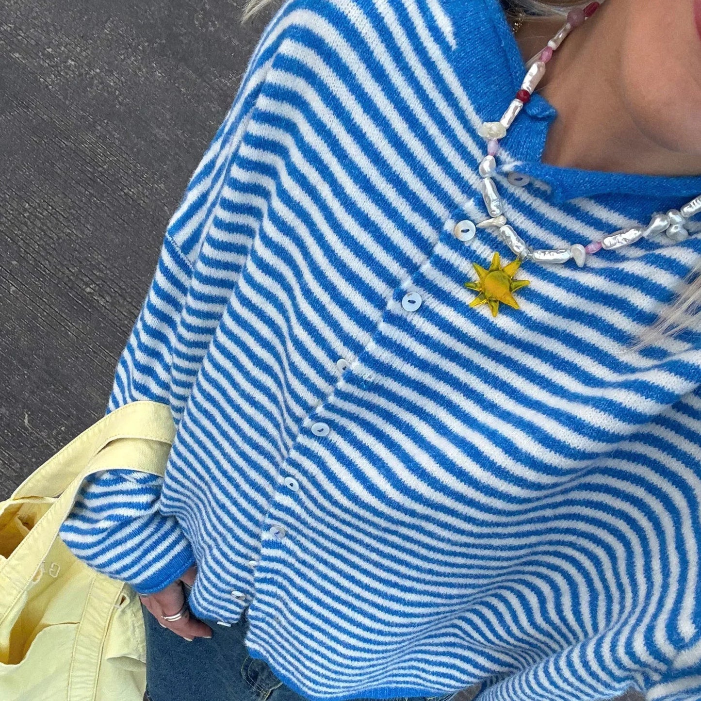 Dame Stribet Cardigan Sweater Med Knaplukning Foran