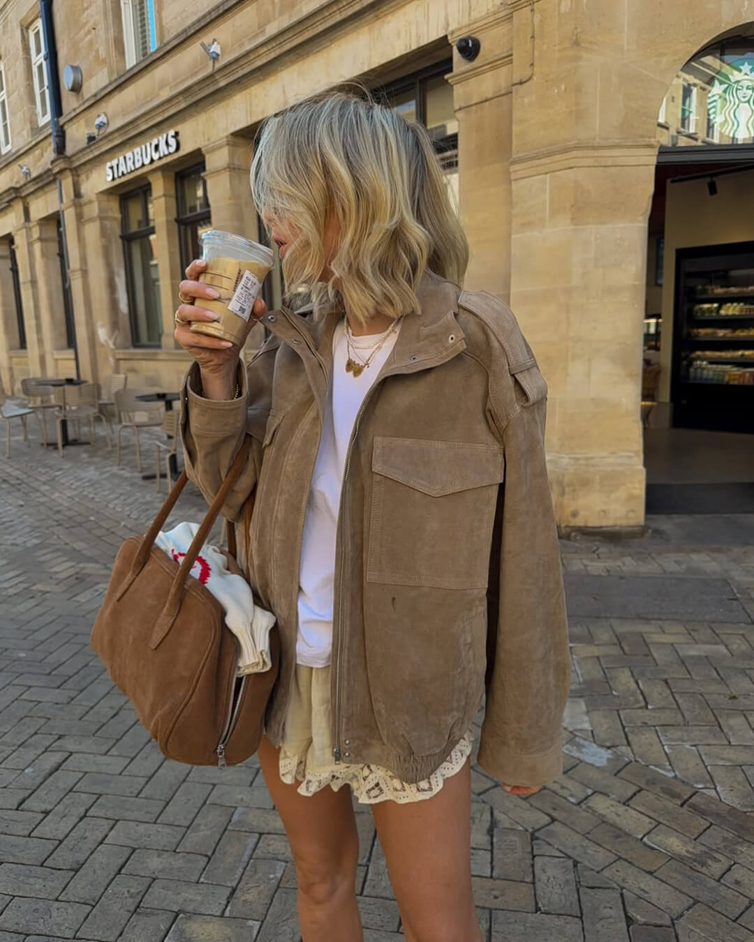 Gunilla | Vintage inspireret khaki bomber jakke med sporty stil
